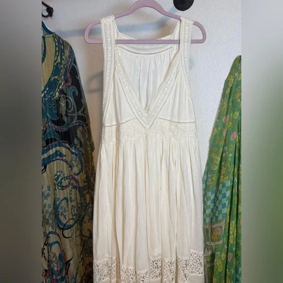 Free People Carla Lace Dress Deep-V Ivory Never Worn Size Small - Picture 2 of 15